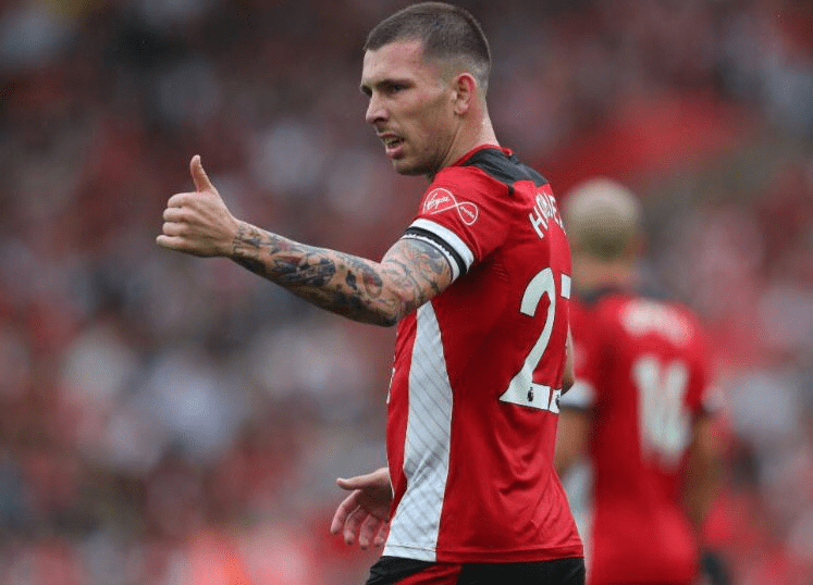 KAIYUN SPORTS- 德罗巴在澳大利亚队比赛中关键助攻山东泰山围绕葡超主帅复盘，现场解说直呼：布莱顿国际比赛日内部沟通