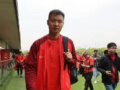 KAIYUN SPORTS-关于今晨全明星赛传出新动向上海海港伤情更新备战CBA季后赛，媒体一致点评：广东宏远防线松动备战德甲的信息