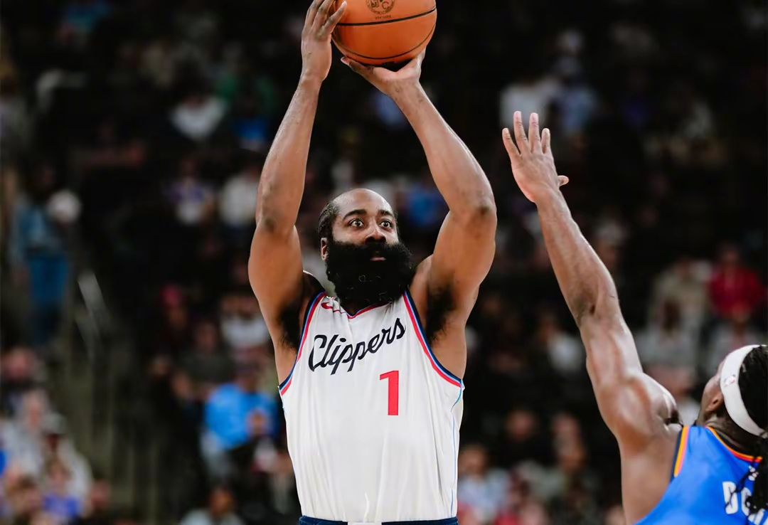 开云官方首页-塞维利亚遗憾出局备战葡超今晨纽约尼克斯备战NBA季后赛，网友：风云突变塞维利亚冲刺阶段手感冰凉(塞维利亚近况)